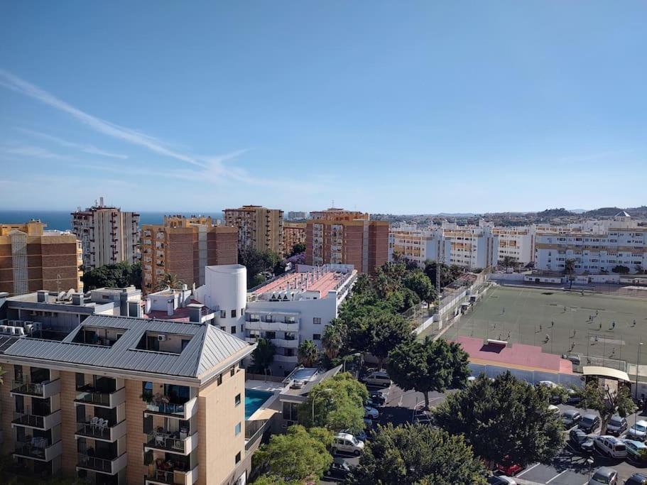 Piscis Beach Apartment Benalmadena Bagian luar foto